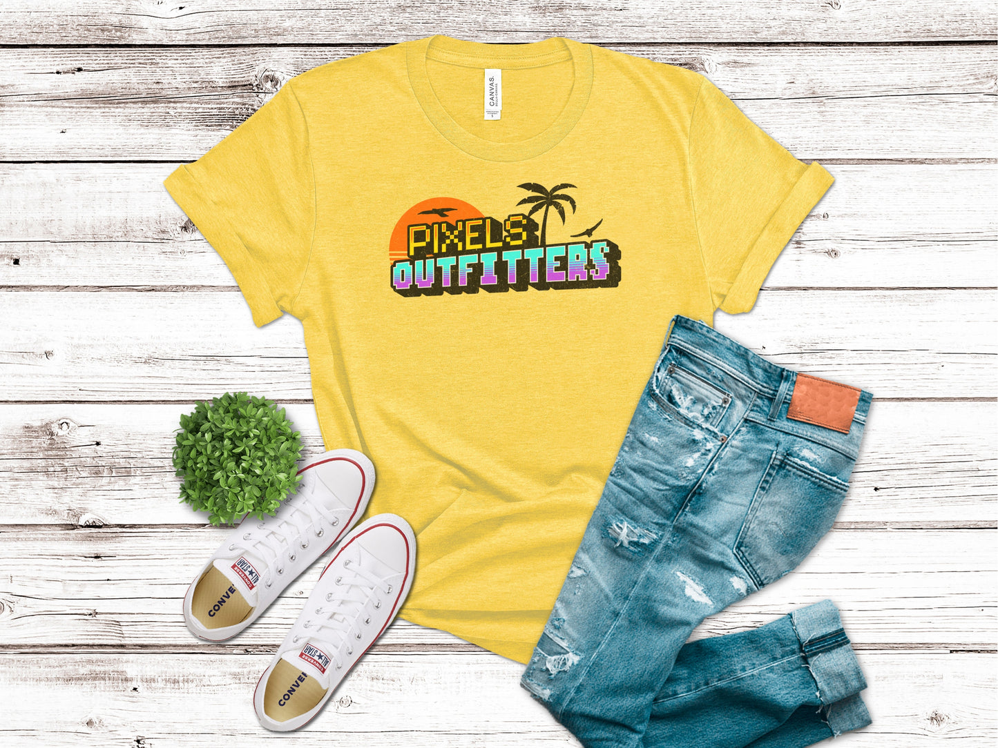 PIXELS OUTFITTERS PALM TREES